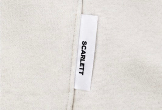 SCARLETT BASIC NECK HOODIE